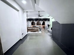 Blk 407 Hong Kah Court (Jurong West), HDB Executive #593384651